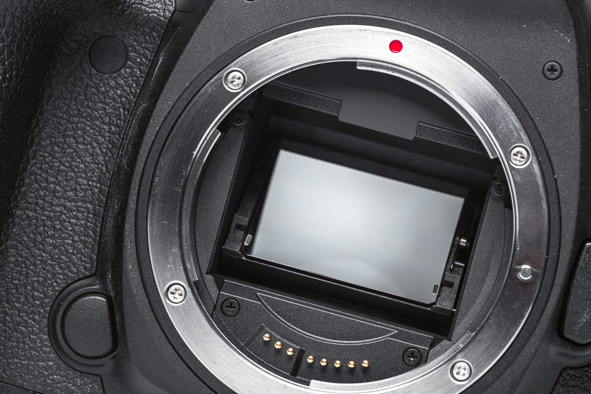 How to tell if you have a DSLR Camera